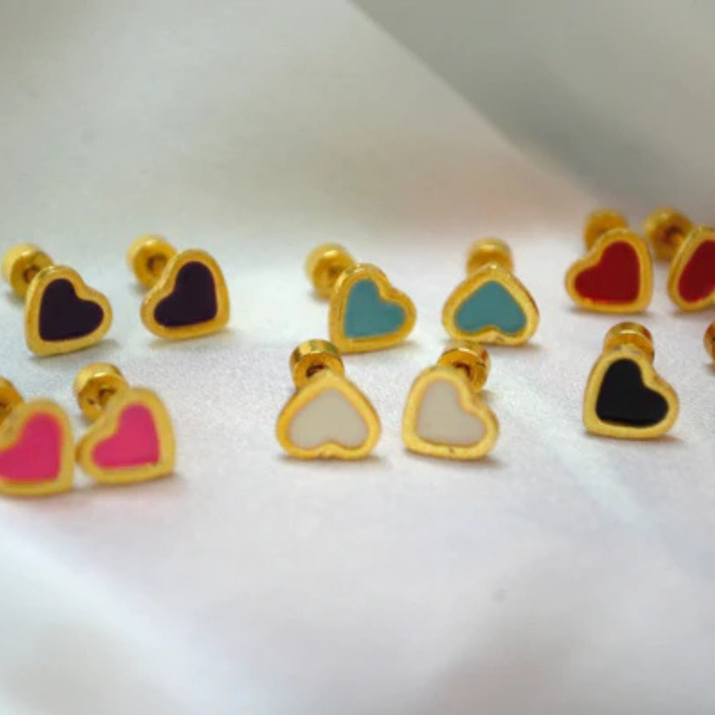 Minimalist Charm Heart