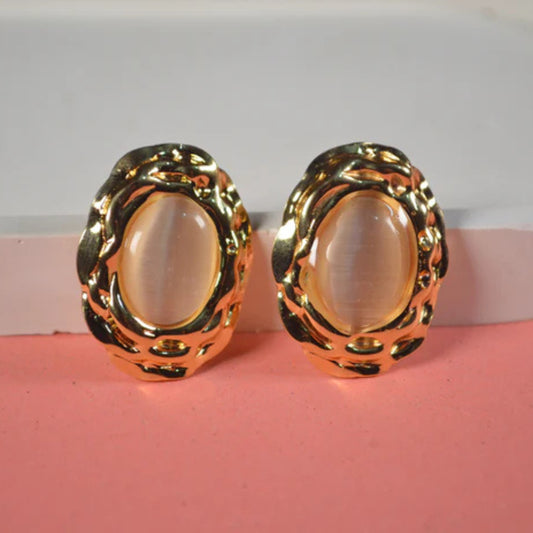 Oval stone