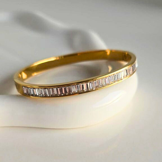 Gold Rediance Bangle